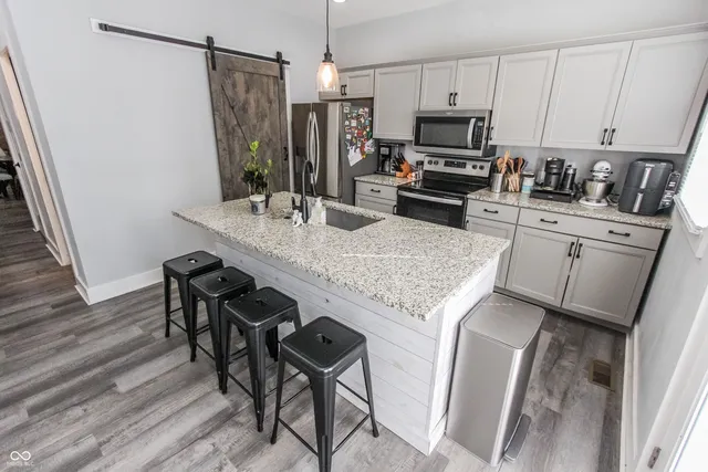 $259,999 | 811 Iowa Street, Indianapolis, IN 46203