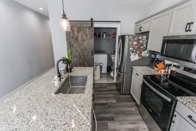 $259,999 | 811 Iowa Street, Indianapolis, IN 46203