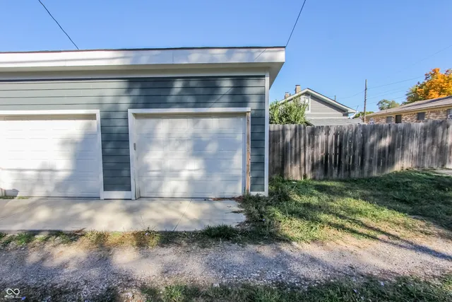 $259,999 | 811 Iowa Street, Indianapolis, IN 46203