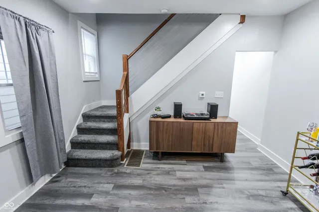 $259,999 | 811 Iowa Street, Indianapolis, IN 46203