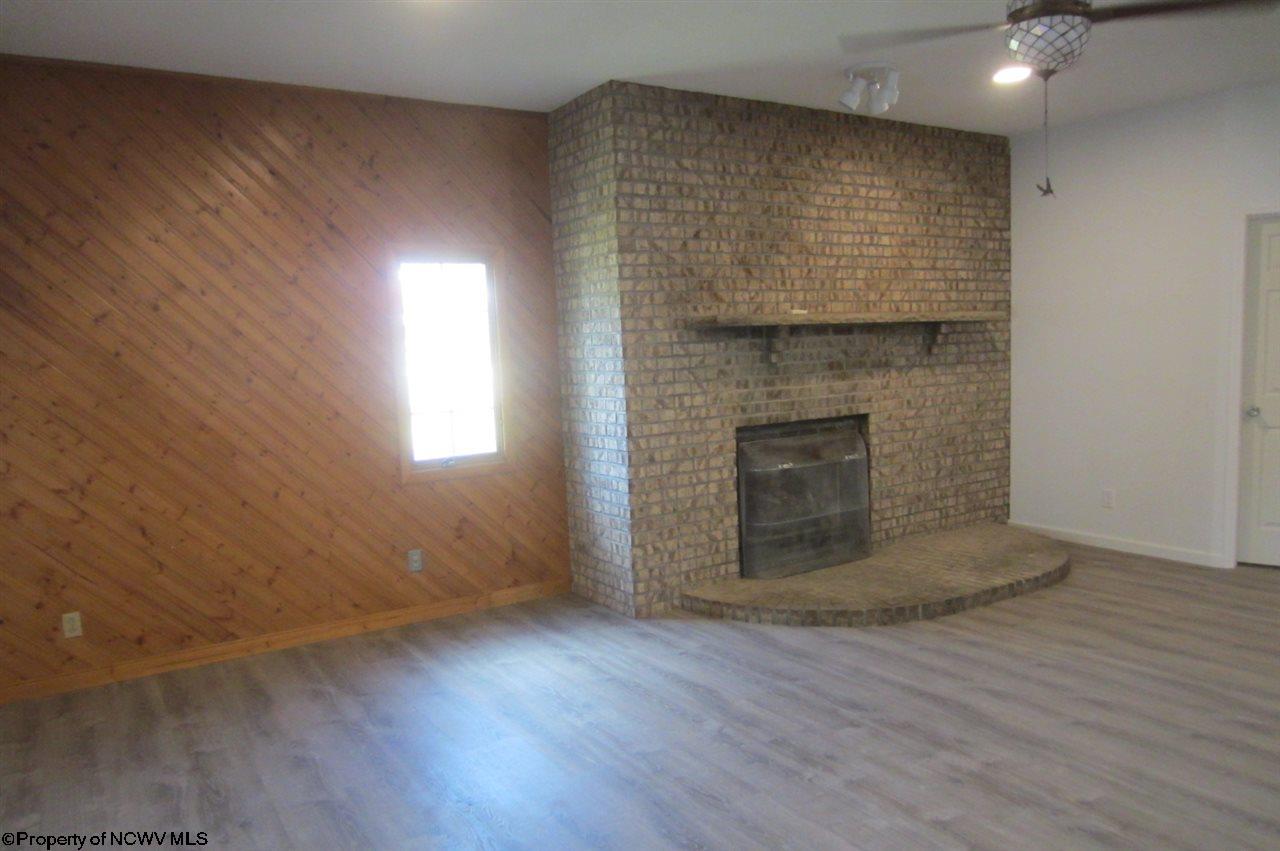 779 Laurel Park Road Clarksburg, WV 26301 - Photo 12 of 20 Gallery Image 12