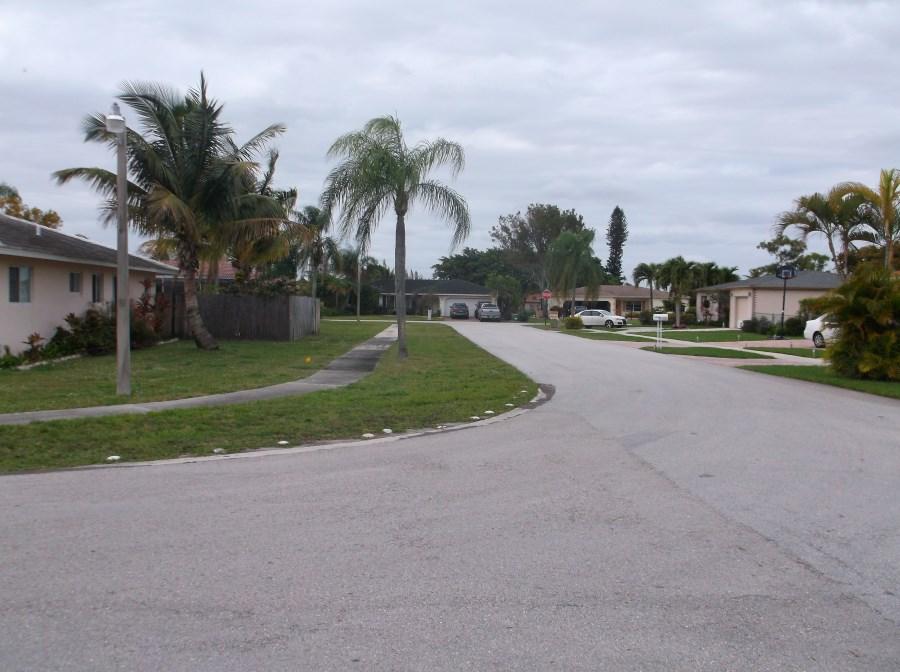 10800 Stacey Lane Boca Raton, FL 33428 - Photo 3 of 35 DSCF3179.jpg