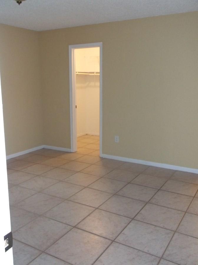 10800 Stacey Lane Boca Raton, FL 33428 - Photo 31 of 35 DSCF3213.jpg