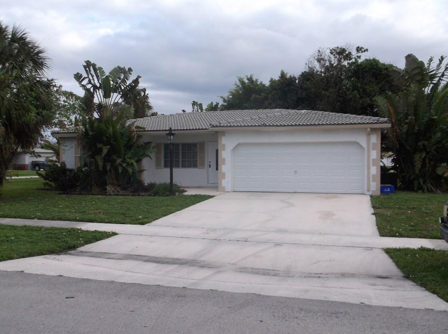10800 Stacey Lane Boca Raton, FL 33428 - Photo 6 of 35 DSCF3183.jpg