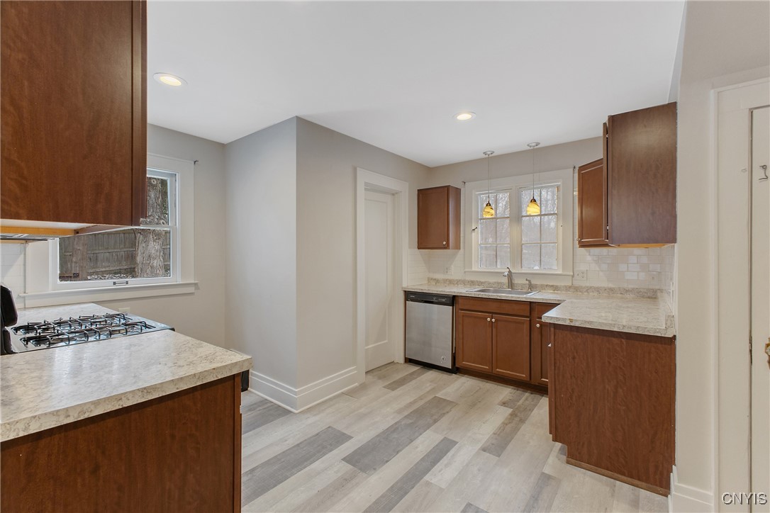 300 Jamesville Road DeWitt, NY 13214 - Photo 17 of 40