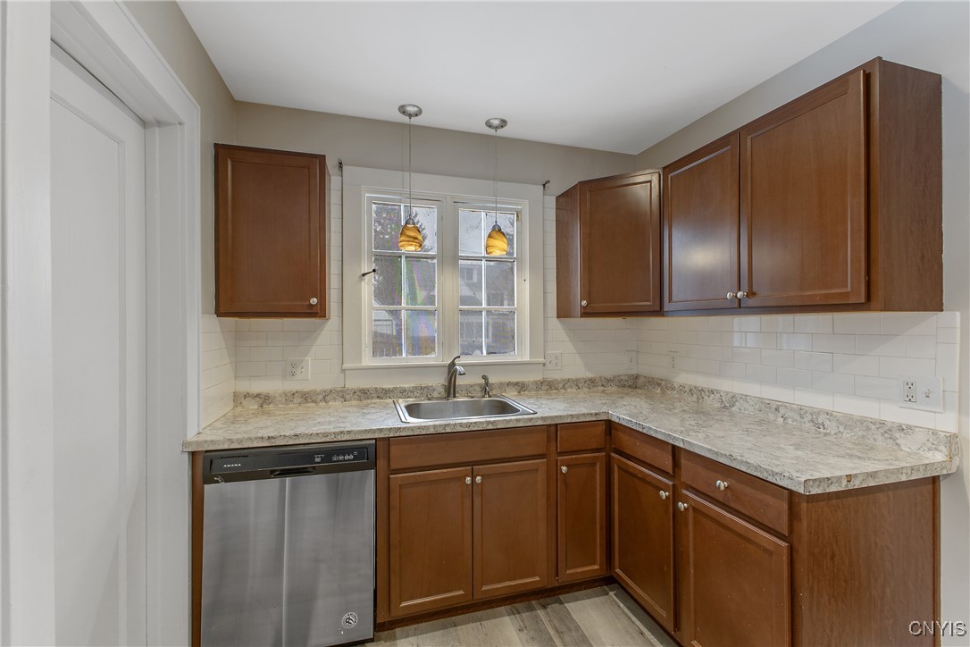 300 Jamesville Road DeWitt, NY 13214 - Photo 20 of 40