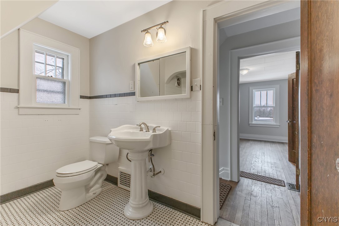 300 Jamesville Road DeWitt, NY 13214 - Photo 32 of 40