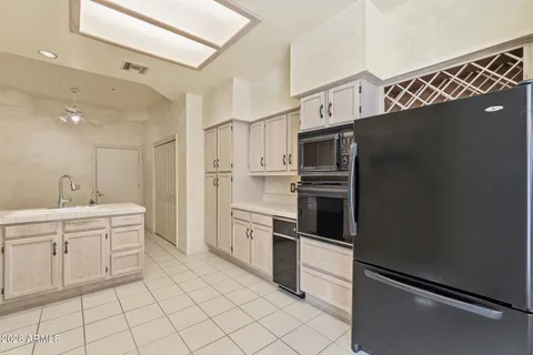 $675,000 | 25555 North Windy Walk Drive, Unit 30, Scottsdale, AZ 85255