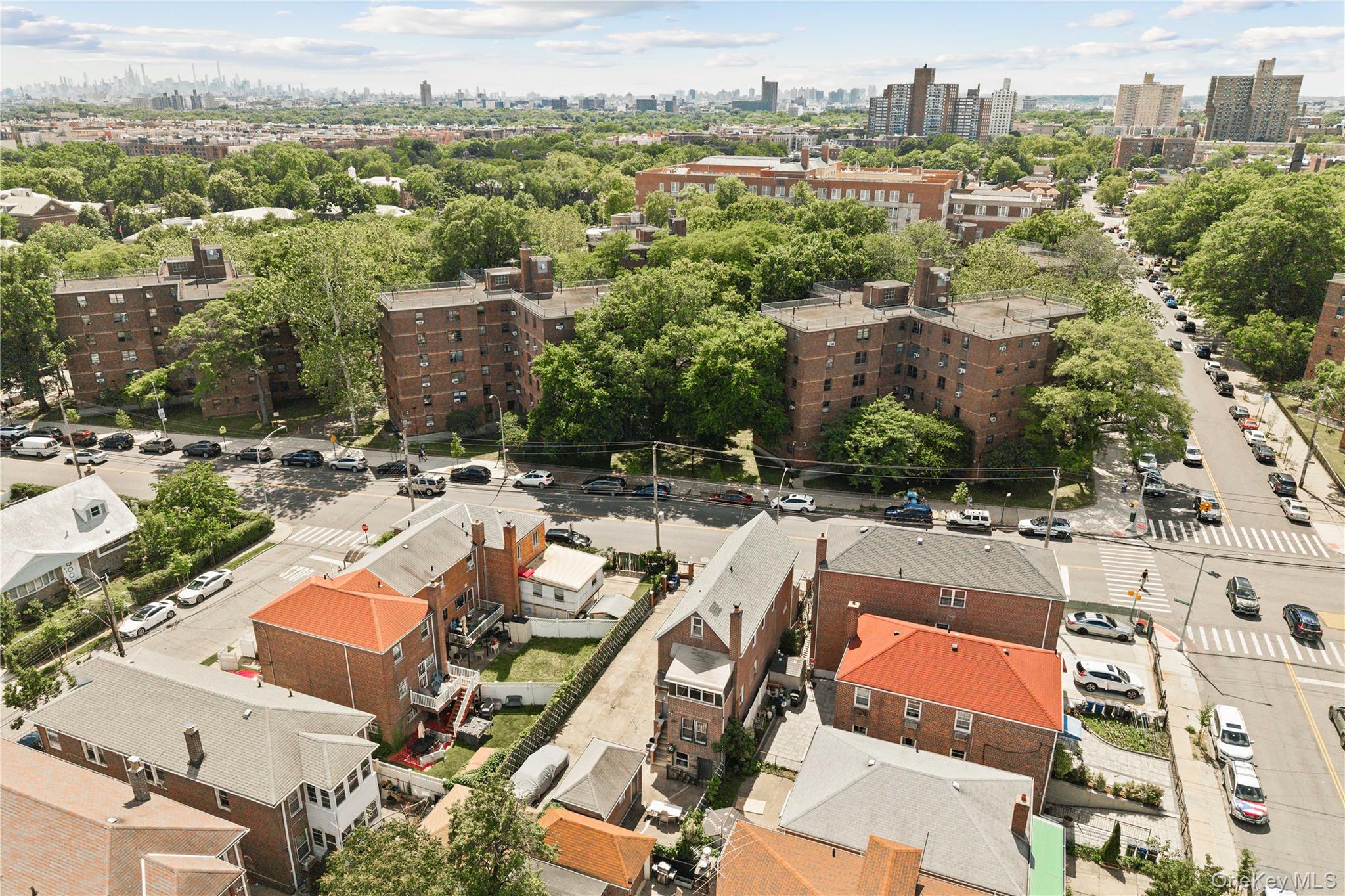 2328 Williamsbridge Road Bronx, NY 10469 - Photo 50 of 50