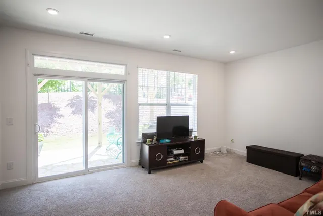 $2,390 | 2845 Dallas Valley Lane, Apex, NC 27502