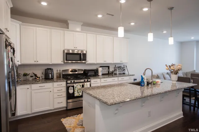 $2,390 | 2845 Dallas Valley Lane, Apex, NC 27502