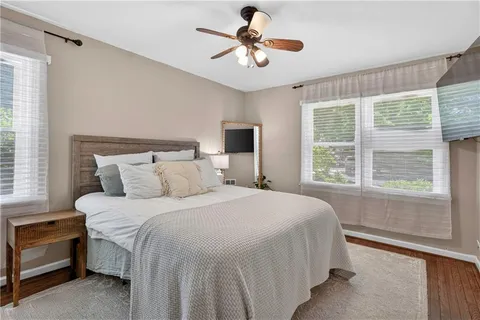 $295,000 | 8139 Woodward, Overland Park, KS 66204