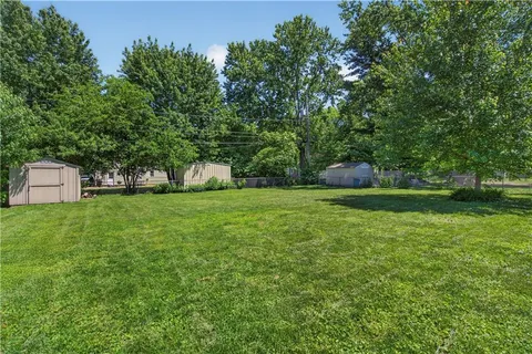$295,000 | 8139 Woodward, Overland Park, KS 66204