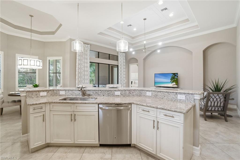 7291 Acorn Way Naples, FL 34119 - Photo 5 of 30