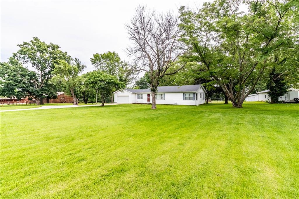 237 Northwest 21 Road Warrensburg, MO 64093 - Photo 4 of 25