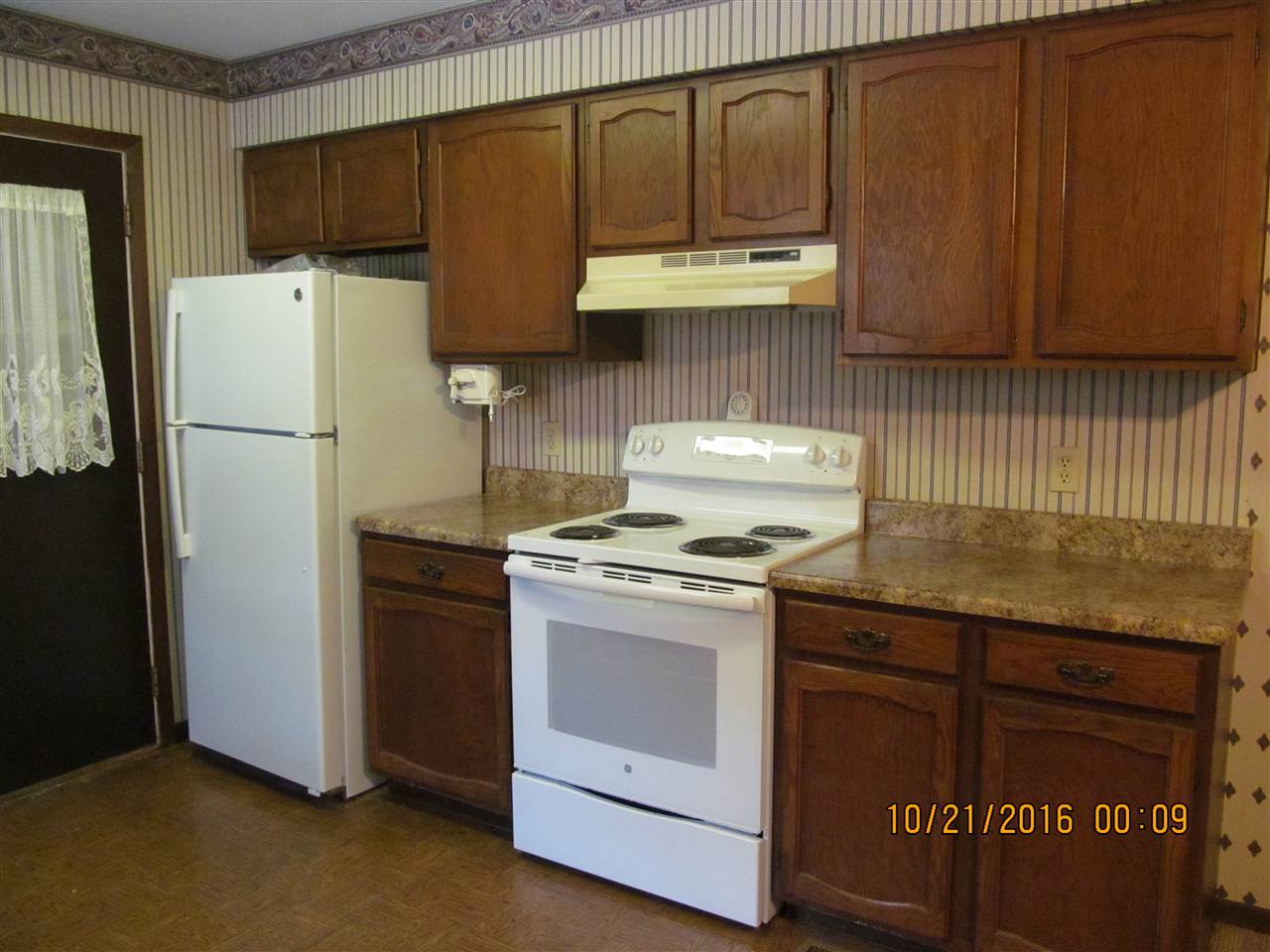 3672 Cecil Road Cadillac, MI 49601 - Photo 2 of 29 1824645-1.JPG