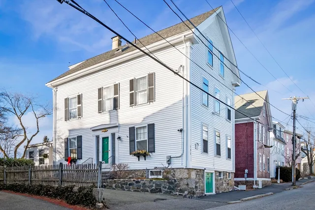 $2,175,000 | 108 Front Street, Marblehead, MA 01945
