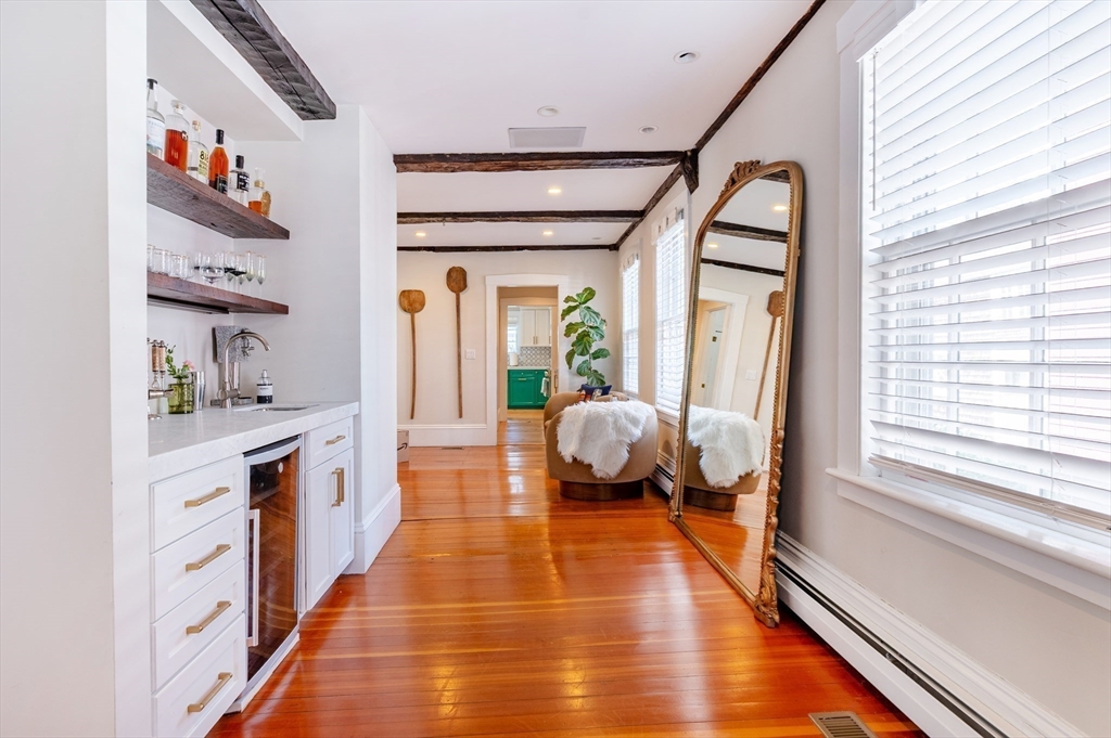 108 Front Street Marblehead, MA 01945 - Photo 15 of 36