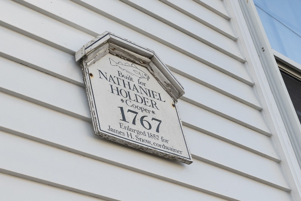 108 Front Street Marblehead, MA 01945 - Photo 2 of 36