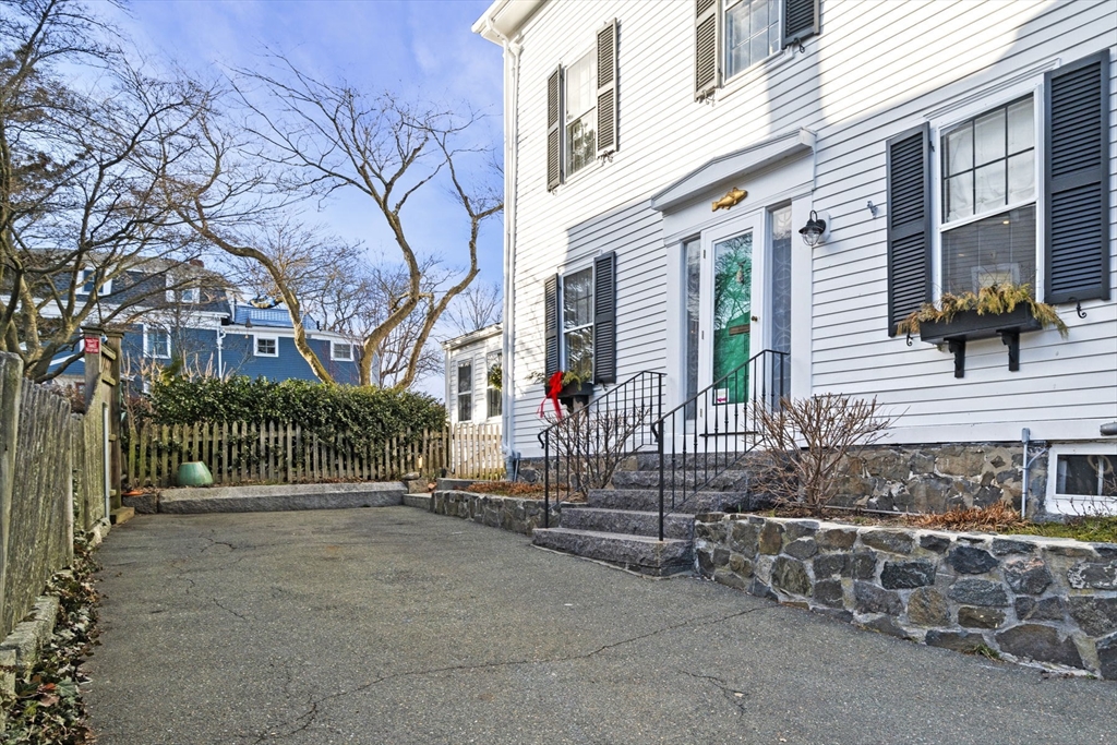 108 Front Street Marblehead, MA 01945 - Photo 3 of 36