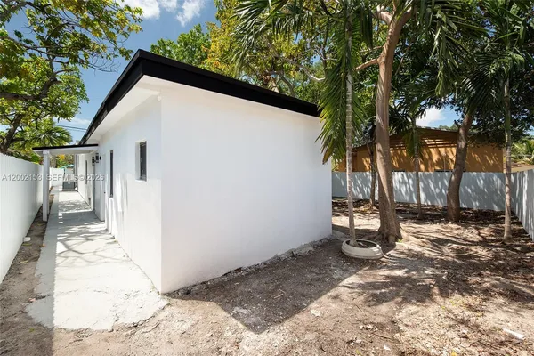 $750,000 | 1385 Northwest 28th Street, Miami, FL 33142