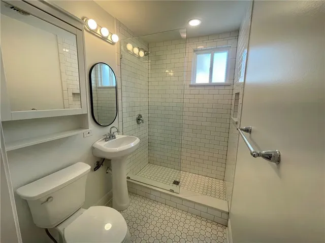 $2,000 | 216 Maple Ridge Drive, Metairie, LA 70001