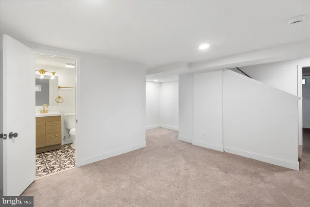 $259,999 | 2210 Walshire Avenue, Baltimore, MD 21214