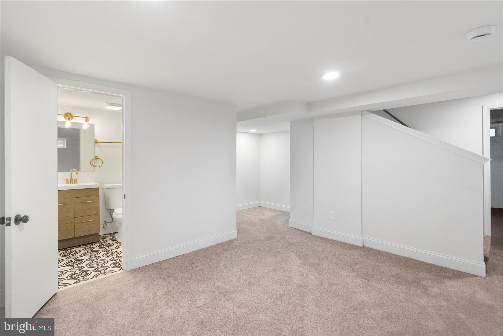 2210 Walshire Avenue Baltimore, MD 21214 - Photo 24 of 42 a view of an empty room