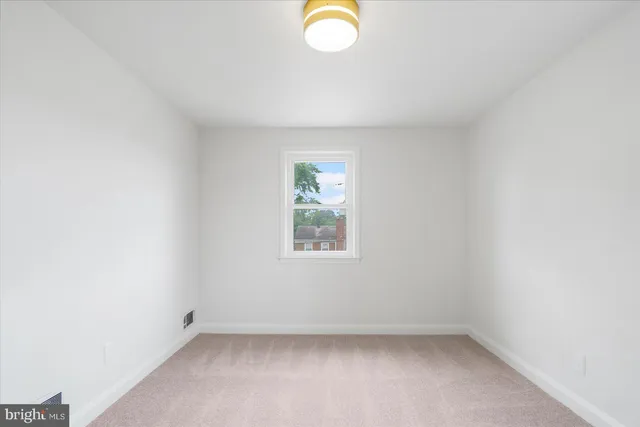 $259,999 | 2210 Walshire Avenue, Baltimore, MD 21214