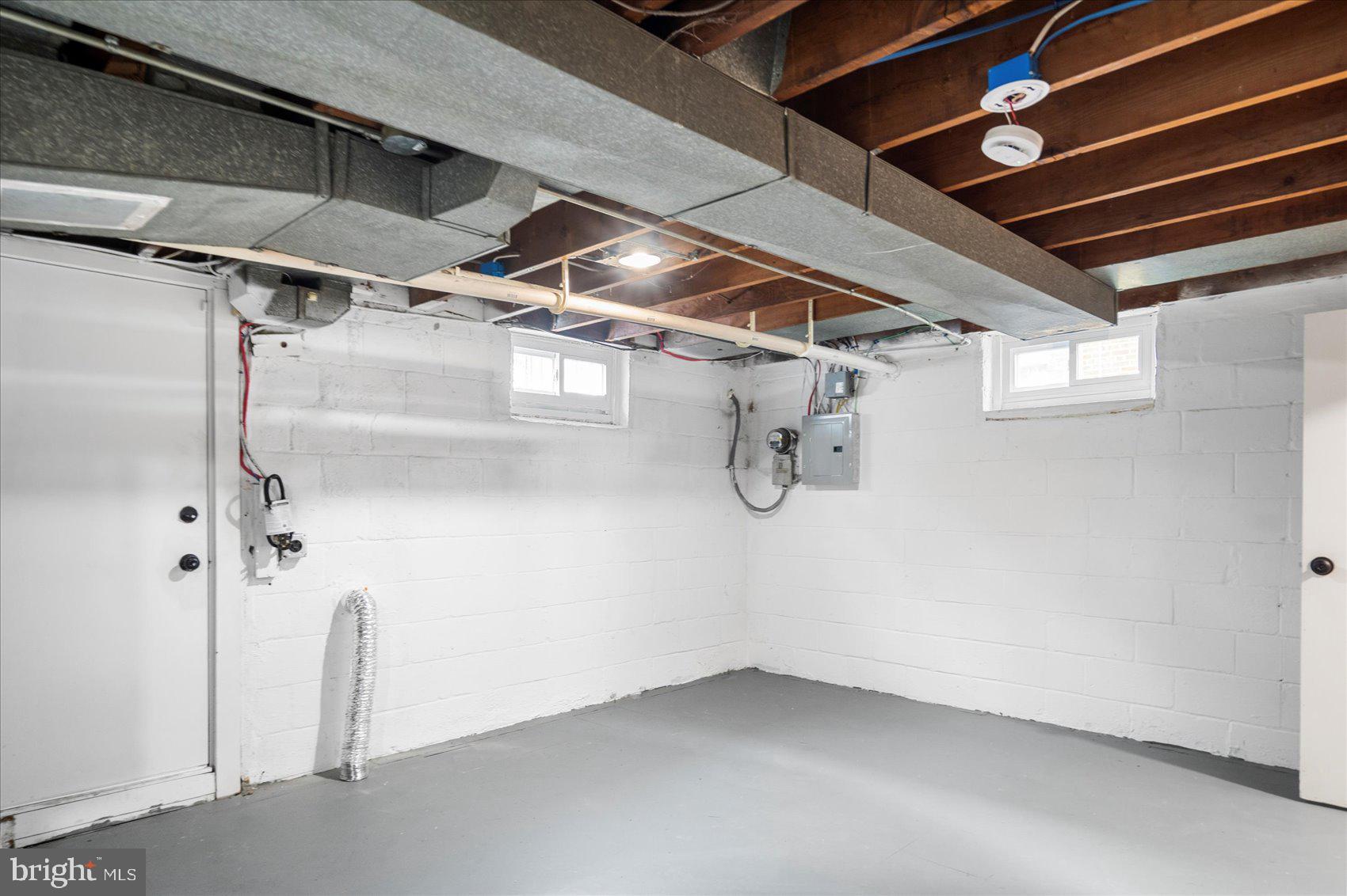 2210 Walshire Avenue Baltimore, MD 21214 - Photo 39 of 42 a view of small space