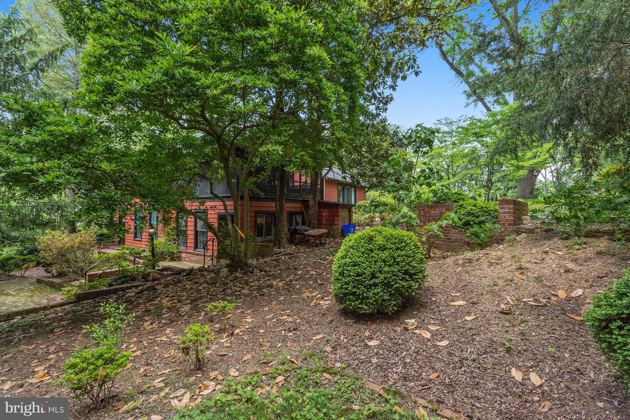 1013 Turkey Run Road McLean, VA 22101 - Photo 22 of 30 Great location at Langley Fork Historic District.