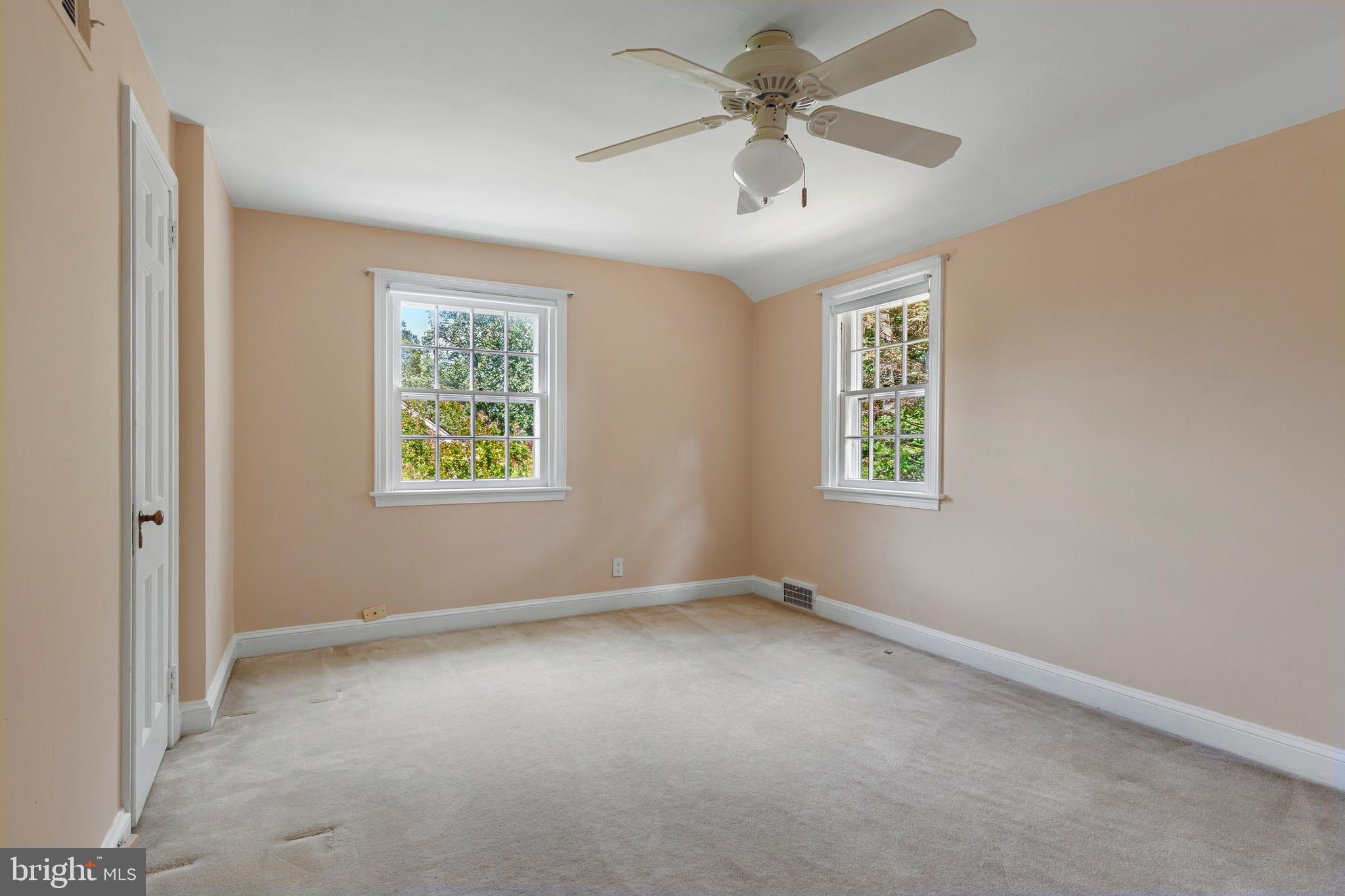 5020 Dermond Road Drexel Hill, PA 19026 - Photo 31 of 39 an empty room with windows and fan