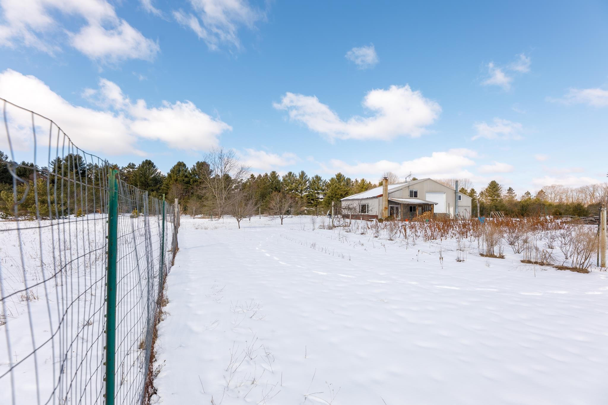 16662 Rudman Road Thompsonville, MI 49683 - Photo 5 of 58