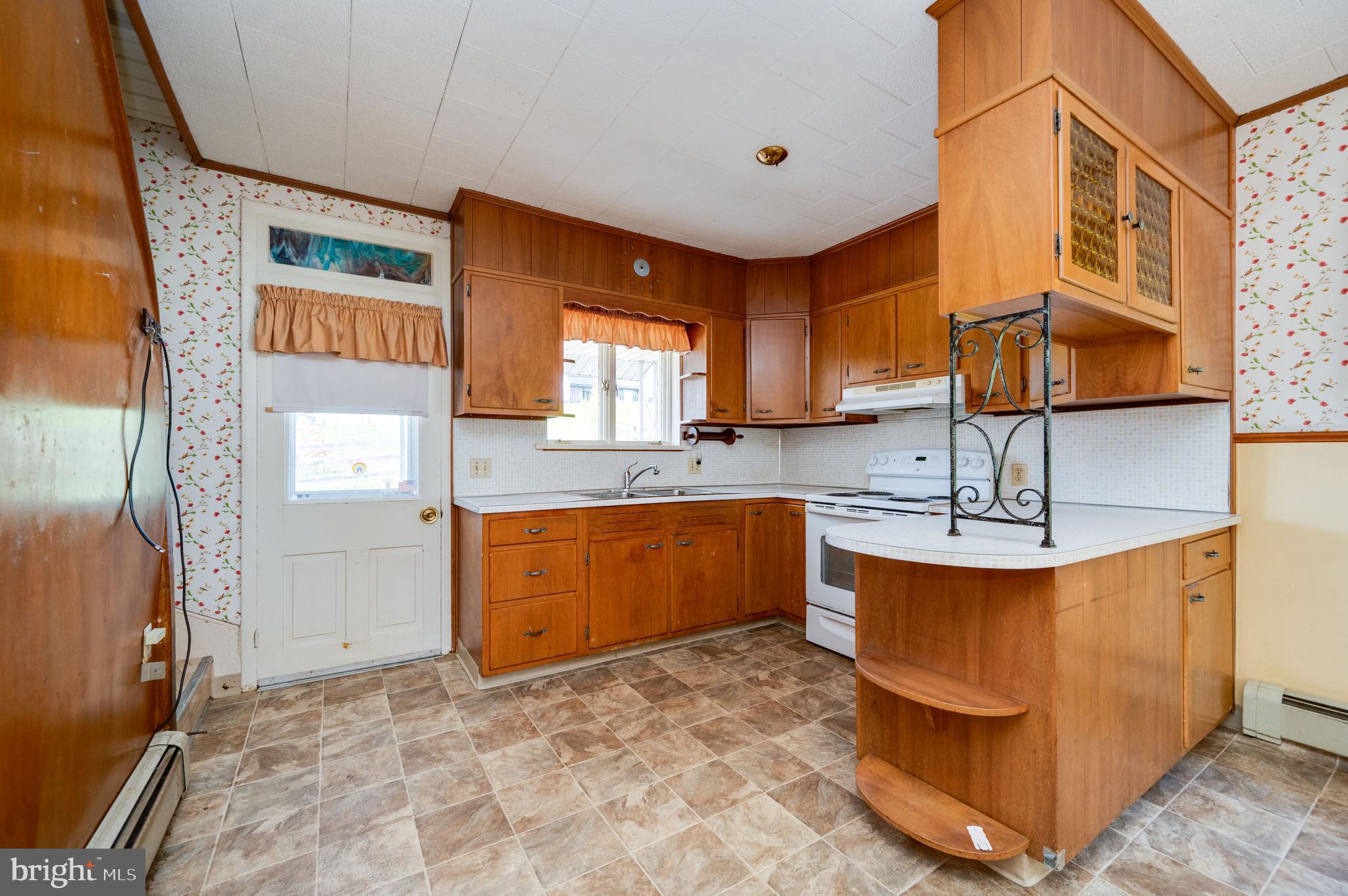 3577 State Hill Road Reading, PA 19608 - Photo 11 of 51 Kitchen