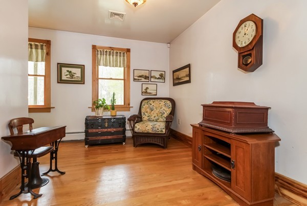 28 Parlowtown Road Marion, MA 02738 - Photo 13 of 30 Gallery Image 13