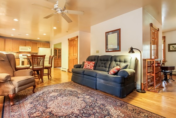 28 Parlowtown Road Marion, MA 02738 - Photo 10 of 30 Gallery Image 10