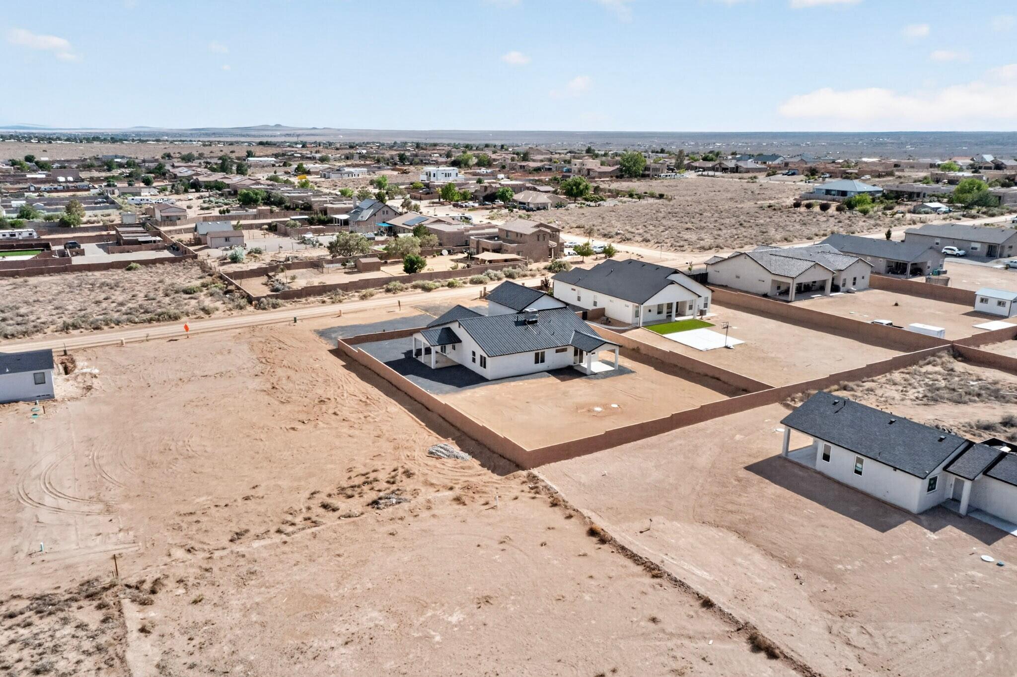 421 9th Avenue Northeast Rio Rancho, NM 87124 - Photo 45 of 48 Gallery Image 45