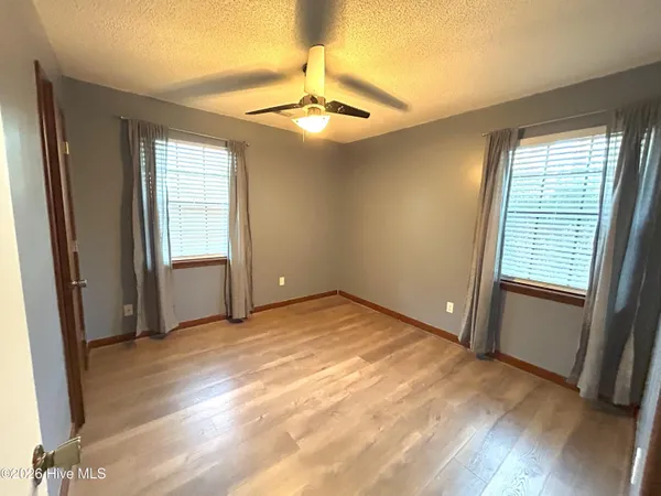 $1,895 | 137 Woodberry Court, Wilmington, NC 28411