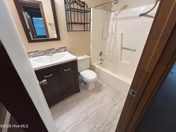 $1,895 | 137 Woodberry Court, Wilmington, NC 28411