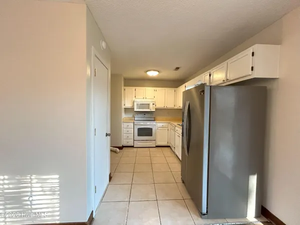 $1,895 | 137 Woodberry Court, Wilmington, NC 28411