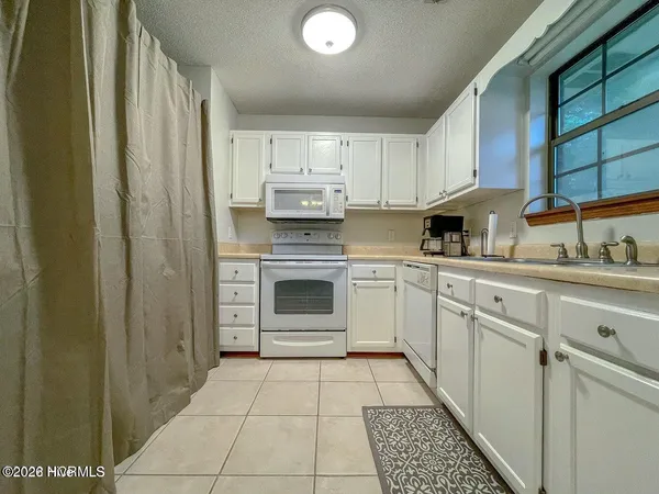 $1,895 | 137 Woodberry Court, Wilmington, NC 28411