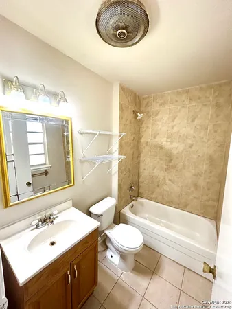 $1,445 | 206 Northview Drive, Universal City, TX 78148