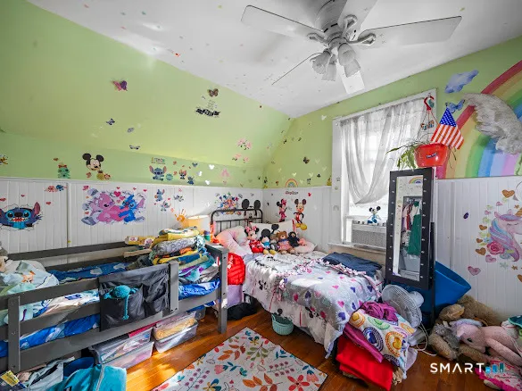 $279,900 | 182 Broad Street, Norwich, CT 06360