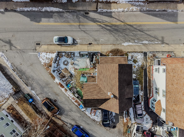 182 Broad Street Norwich, CT 06360 - Photo 21 of 34