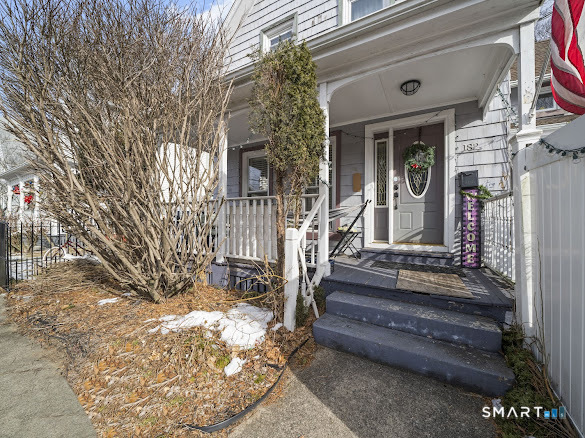 182 Broad Street Norwich, CT 06360 - Photo 27 of 34