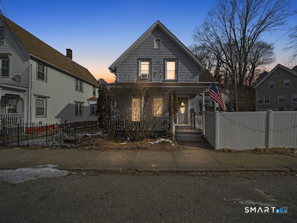 182 Broad Street Norwich, CT 06360 - Photo 28 of 34