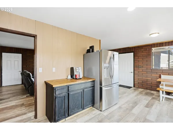 $300,000 | 1100 West 2nd Street, Arlington, OR 97812