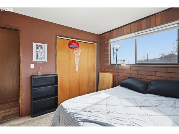 $300,000 | 1100 West 2nd Street, Arlington, OR 97812