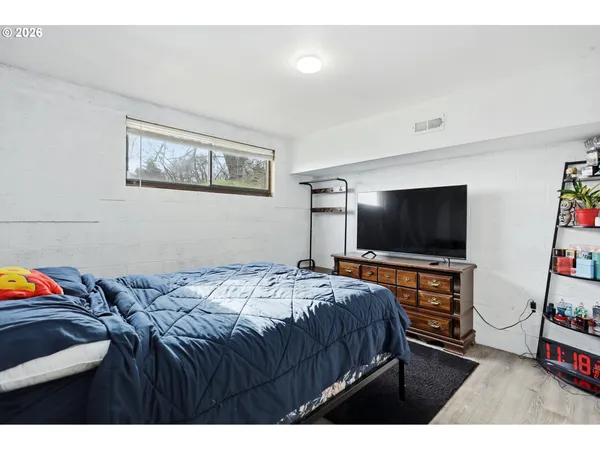 $300,000 | 1100 West 2nd Street, Arlington, OR 97812