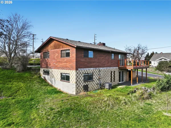 $300,000 | 1100 West 2nd Street, Arlington, OR 97812